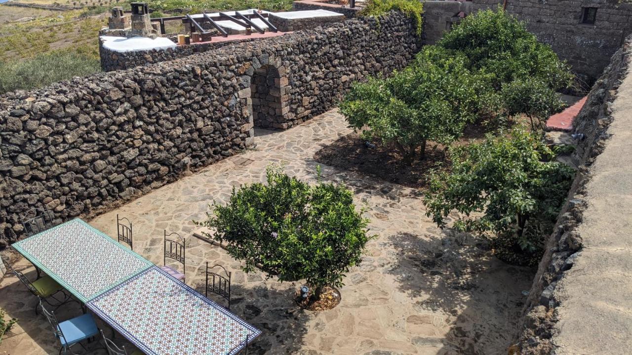 Horizon Pantelleria Bed and Breakfast Campobello Exteriör bild