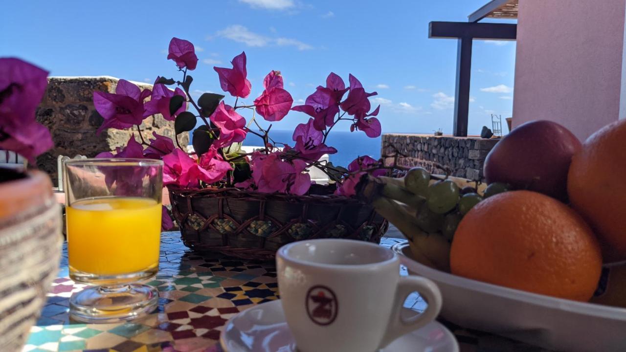 Horizon Pantelleria Bed and Breakfast Campobello Exteriör bild