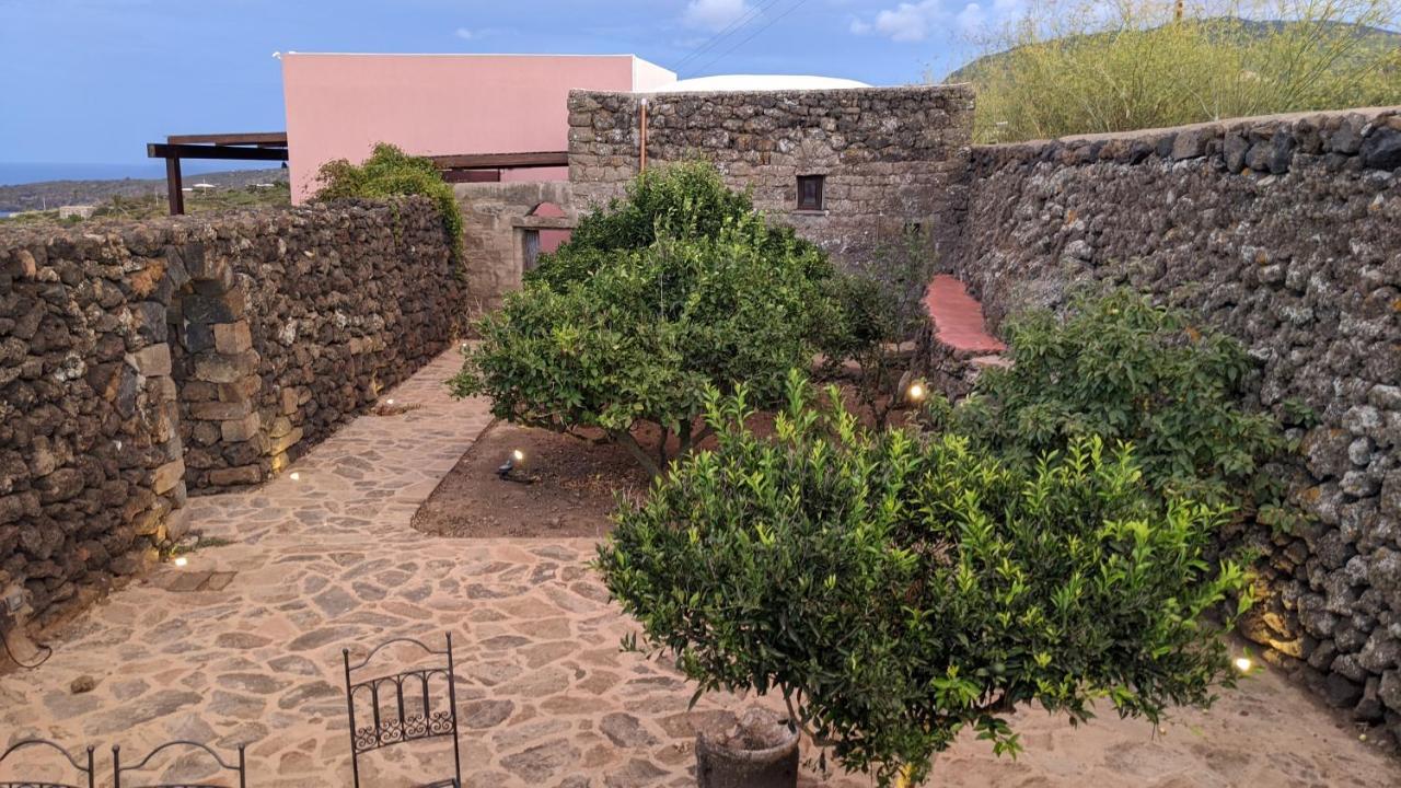Horizon Pantelleria Bed and Breakfast Campobello Exteriör bild