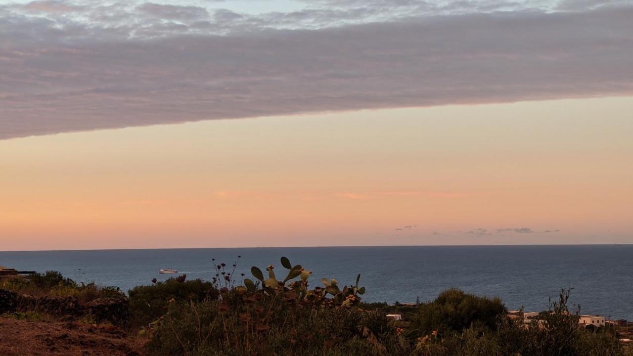 Horizon Pantelleria Bed and Breakfast Campobello Exteriör bild